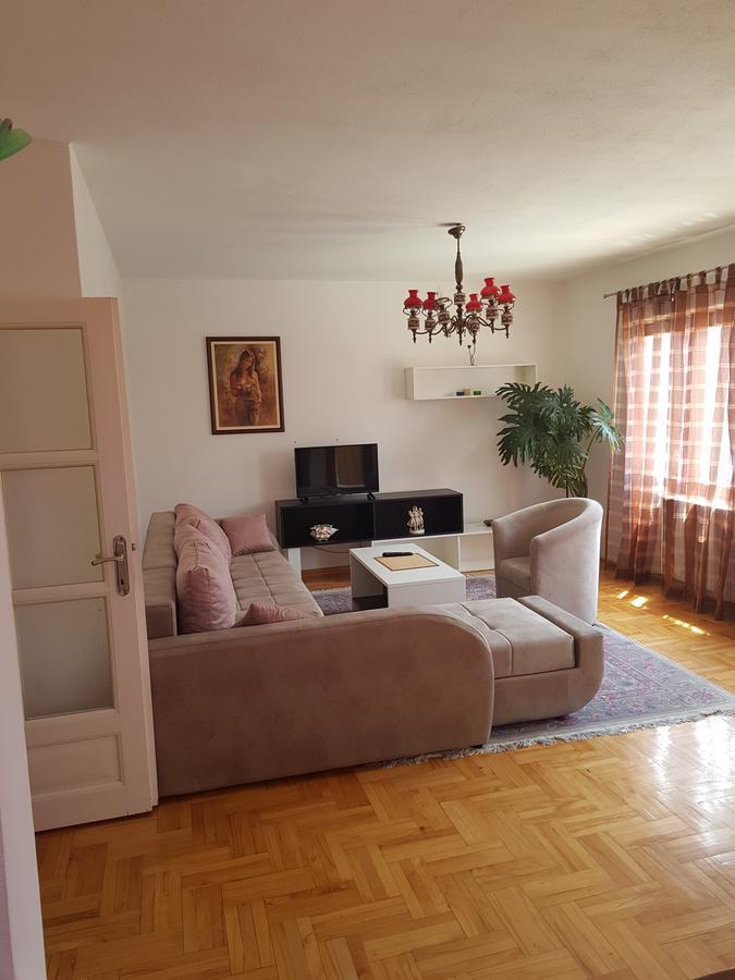 Poseidon Apartment Ni Kültér fotó
