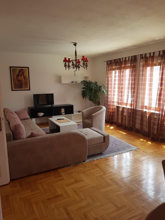 Poseidon Apartment Ni Kültér fotó